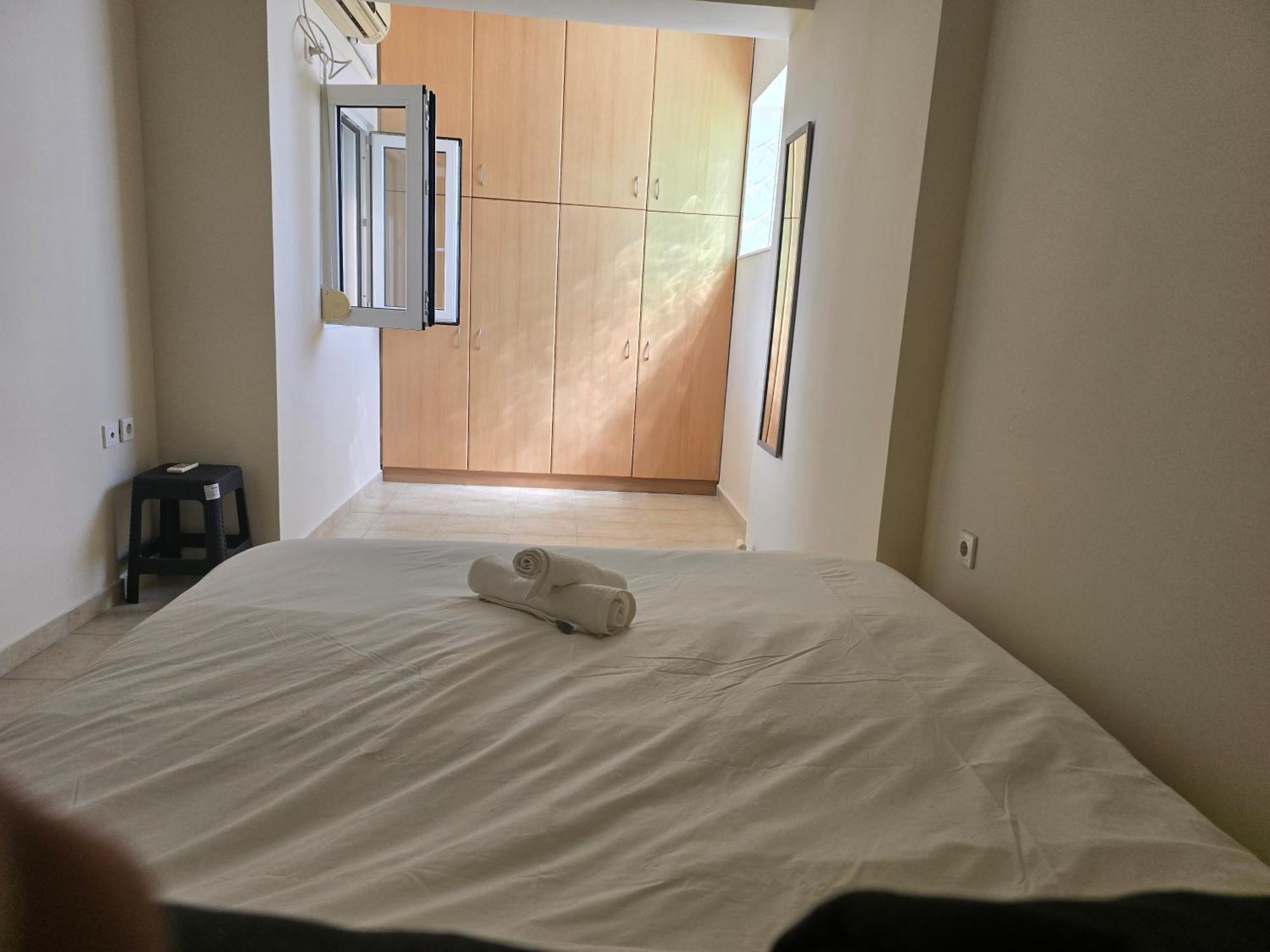 Maria Beach Apartement In Korinth! 外观 照片